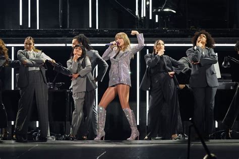 The eras tour live - I t’s official: Taylor Swift: The Eras Tour concert film can now be enjoyed from the comfort of your living room. Beginning Dec. 13, Swift’s birthday, the movie will be available to rent on ...